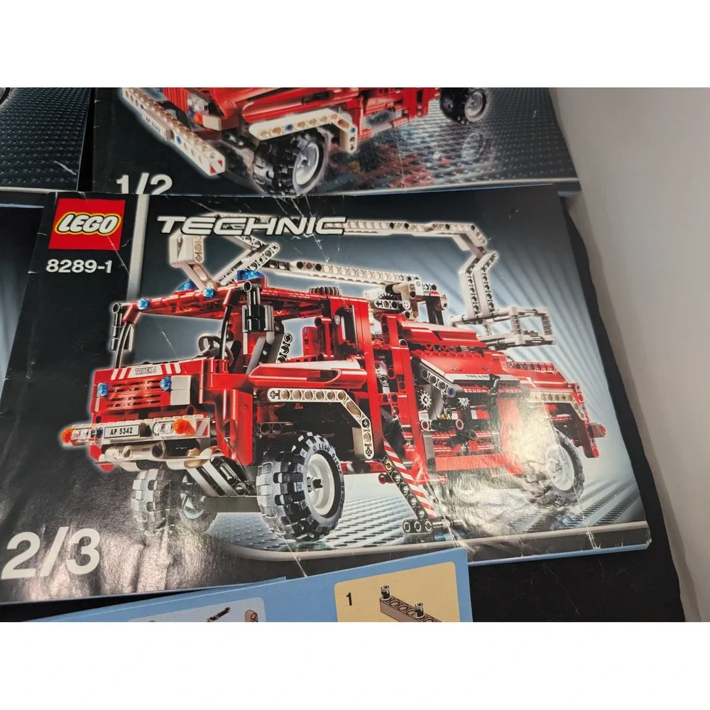 Lego Technic 8289 Fire Truck Instruction Manuals Booklets 1-3 & 1-2 Set‎